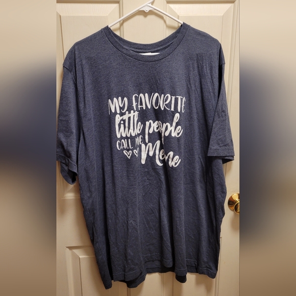 "My Favorite Little People Call Me Meme" Gray Graphic Tee EUC - Picture 2 of 6